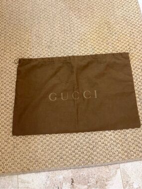Gucci dust bag